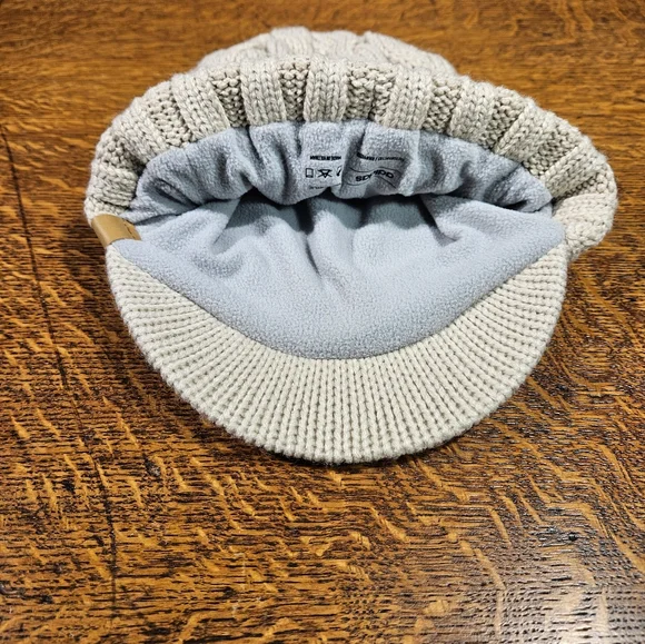 Adidas Crystal Brimmer Knit Hat NWT - Picture 6 of 8